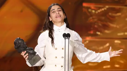 La actriz Carolina Yuste tras recibir el Goya La actriz Carolina Yuste tras recibir el Goya