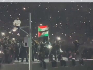 Bandera palestina en la Super Bowl