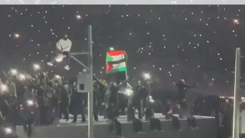 Bandera palestina en la Super Bowl Bandera palestina en la Super Bowl