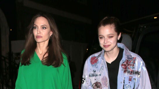 Angelina Jolie junto a su hija Shiloh