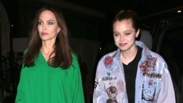Angelina Jolie junto a su hija Shiloh
