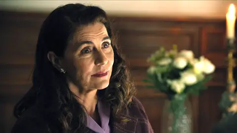 Digna le confiesa a don Pedro la verdad sobre Julia: “Esa niña es mi nieta”