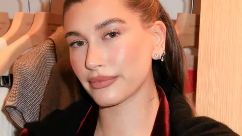 Hailey Bieber en diciembre de 2024 Hailey Bieber en diciembre de 2024