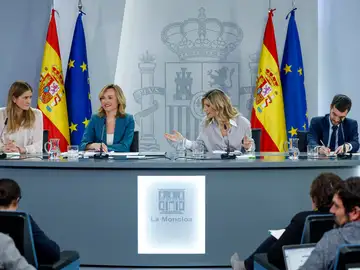 Pilar Alegría y Yolanda Díaz Pilar Alegría y Yolanda Díaz