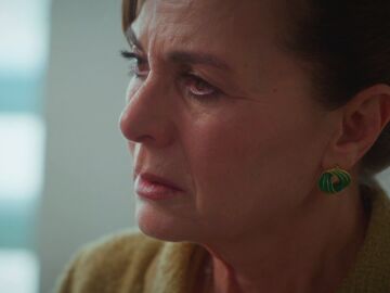 La reacci&oacute;n de Nevra al descubrir que tiene c&aacute;ncer: "Esto es un castigo por lo que hice"