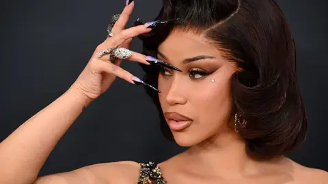 Cardi B en los premios Grammy 2025 Cardi B en los premios Grammy 2025