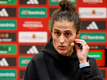 Montse Tomé, en la rueda de prensa en Paiporta Montse Tomé, en la rueda de prensa en Paiporta
