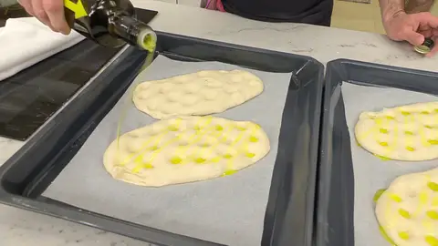 Riégalas con un poco de aceite Riégalas con un poco de aceite