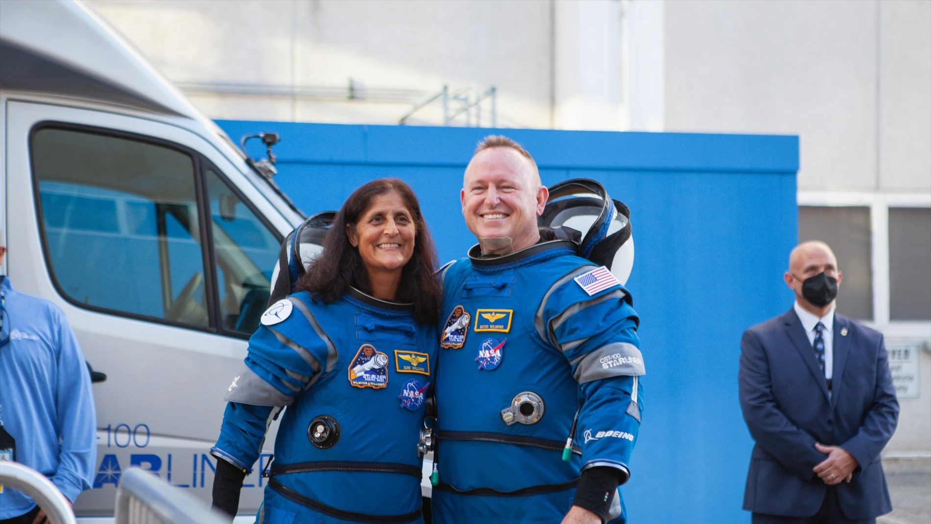 Suni Williams y Butch Wilmore, astronautas Suni Williams y Butch Wilmore, astronautas