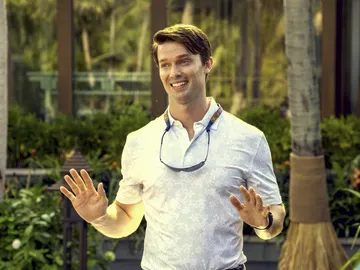 Patrick Schwarzenegger en The White Lotus 3 Patrick Schwarzenegger en The White Lotus 3