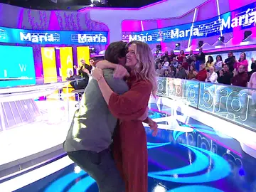 Patricia Montero y Álex Adrover se lanzan a La Pista al ritmo de ‘María’ Patricia Montero y Álex Adrover se lanzan a La Pista al ritmo de ‘María’
