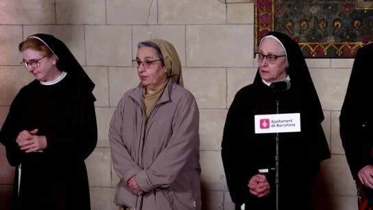 &Uacute;ltima plegaria antes de la marcha de las &uacute;ltimas clarisas del hist&oacute;rico Monasterio de Pedralbes