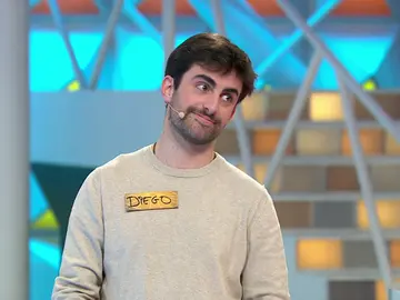 “Podrías haber hecho historia”: Diego consigue hacerse con el sobre del coche tras llevárselo una concursante ayer “Podrías haber hecho historia”: Diego consigue hacerse con el sobre del coche tras llevárselo una concursante ayer