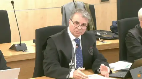 El Abogado de Jenni Hermoso: "No hay Estamos Ante Un consentimiento, Sino Ante Un ALTIMIENTO" El Abogado de Jenni Hermoso: "No hay Estamos Ante Un consentimiento, Sino Ante Un ALTIMIENTO"