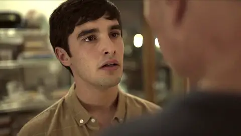 Esta noche en Honor: Álex se va de casa y Martín comienza a trabajar para los Aguilar Esta noche en Honor: Álex se va de casa y Martín comienza a trabajar para los Aguilar