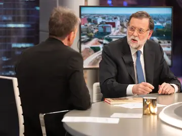 La crítica de Mariano Rajoy a los políticos actuales: "Un poquito de educación no vendría mal" La crítica de Mariano Rajoy a los políticos actuales: "Un poquito de educación no vendría mal"
