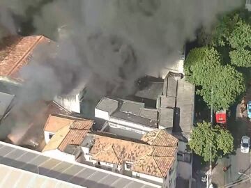 Incendio en una fábrica de Brasil