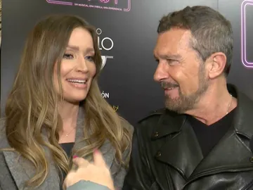 Antonio Banderas y Nicole Kimpel en el estreno del musical Gypsy Antonio Banderas y Nicole Kimpel en el estreno del musical Gypsy