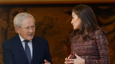 La reina Letizia con Fernando Ónega La reina Letizia con Fernando Ónega