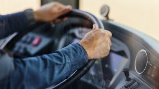 Imagen de archivo del conductor de un autob&uacute;s