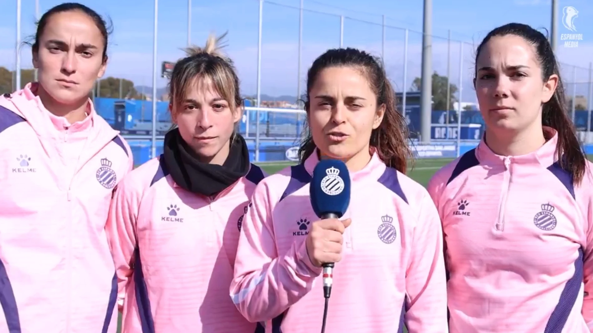 Las jugadoras del Espanyol muestran su apoyo a Daniela Caracas Las jugadoras del Espanyol muestran su apoyo a Daniela Caracas