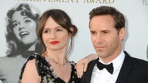 Emily Mortimer y Alessandro Nivola Emily Mortimer y Alessandro Nivola
