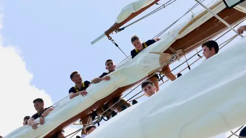 El buque Juan Sebastián de Elcano llega al puerto de Salvador de Bahía El buque Juan Sebastián de Elcano llega al puerto de Salvador de Bahía