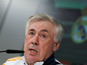 Carlo Ancelotti en rueda de prensa