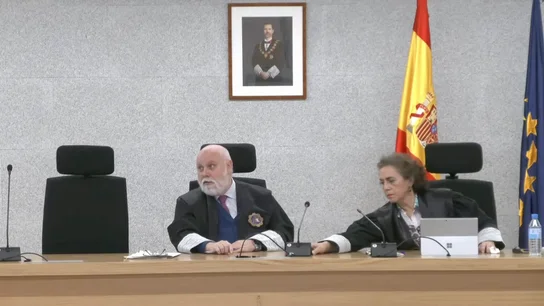 La frase con la que el juez ha dado por finalizado el juicio a Luis Rubiales y que ha despertado las risas en la sala La frase con la que el juez ha dado por finalizado el juicio a Luis Rubiales y que ha despertado las risas en la sala