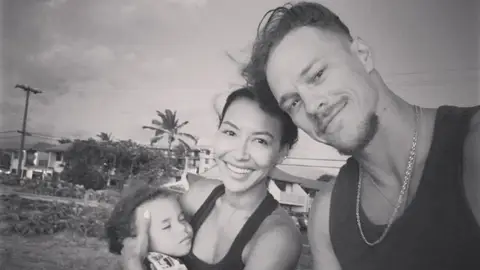 Ryan Dorsey y Naya Rivera con su hijo Josey Ryan Dorsey y Naya Rivera con su hijo Josey