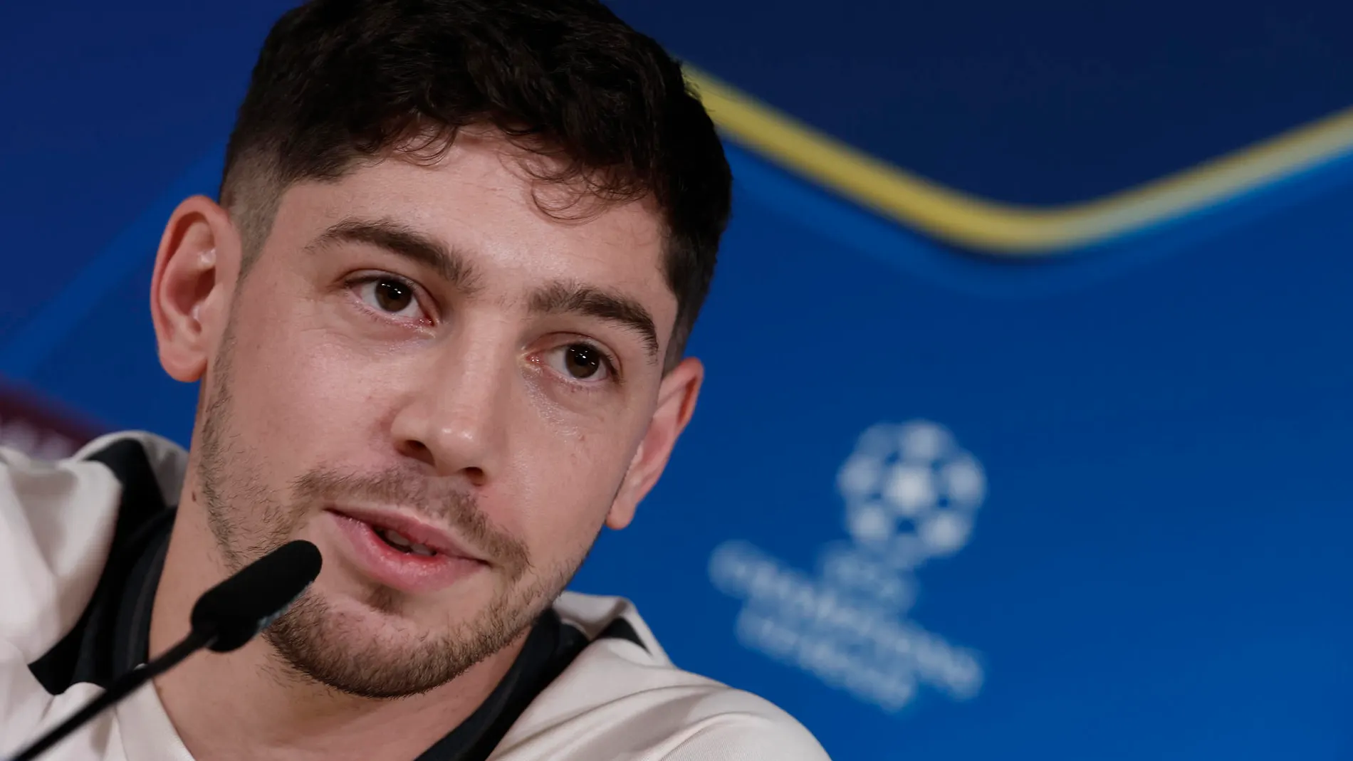 Fede Valverde en la sala de prensa de Valdebebas Fede Valverde en la sala de prensa de Valdebebas