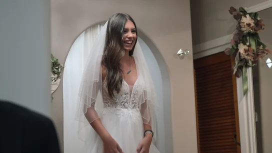 “Me entran ganas de llorar”: Susana se emociona al ver a Salma vestida de novia “Me entran ganas de llorar”: Susana se emociona al ver a Salma vestida de novia