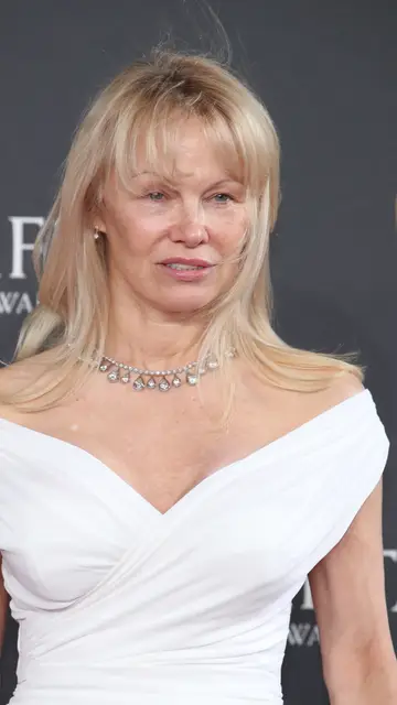 Pamela Anderson, radiante en los BAFTA 2025 Pamela Anderson, radiante en los BAFTA 2025