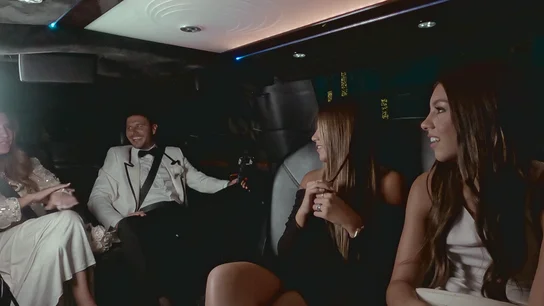 “Me está empezando a dar asco”: Salma y Daniela prefieren no escuchar cómo van a celebrar su matrimonio “Me está empezando a dar asco”: Salma y Daniela prefieren no escuchar cómo van a celebrar su matrimonio
