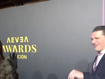 Nuria Fergó y Manu Tenorio, en los Premios Aevea Nuria Fergó y Manu Tenorio, en los Premios Aevea