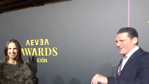 Nuria Fergó y Manu Tenorio, en los Premios Aevea Nuria Fergó y Manu Tenorio, en los Premios Aevea