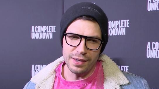 Diego Matamoros en el estreno de A Complete Unknown