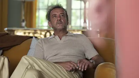 La situación se complica para los Romero: ¡Vicente descubre que fue Álex quién mató a su hijo! La situación se complica para los Romero: ¡Vicente descubre que fue Álex quién mató a su hijo!