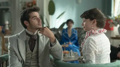 Escena de Manual para señoritas Escena de Manual para señoritas