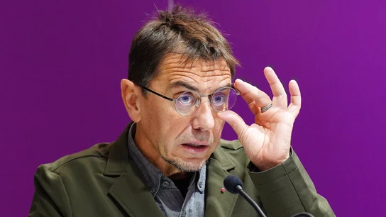 Monedero defiende, tras ser señalado por acoso, que lleva años sufriendo denuncias falsas y cree en el 'sí es sí' Monedero defiende, tras ser señalado por acoso, que lleva años sufriendo denuncias falsas y cree en el 'sí es sí'