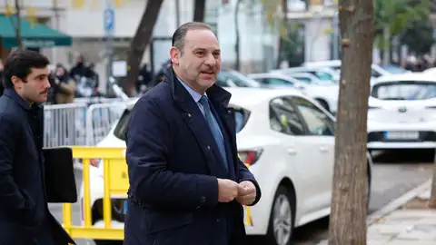 José Luis Ábalos José Luis Ábalos