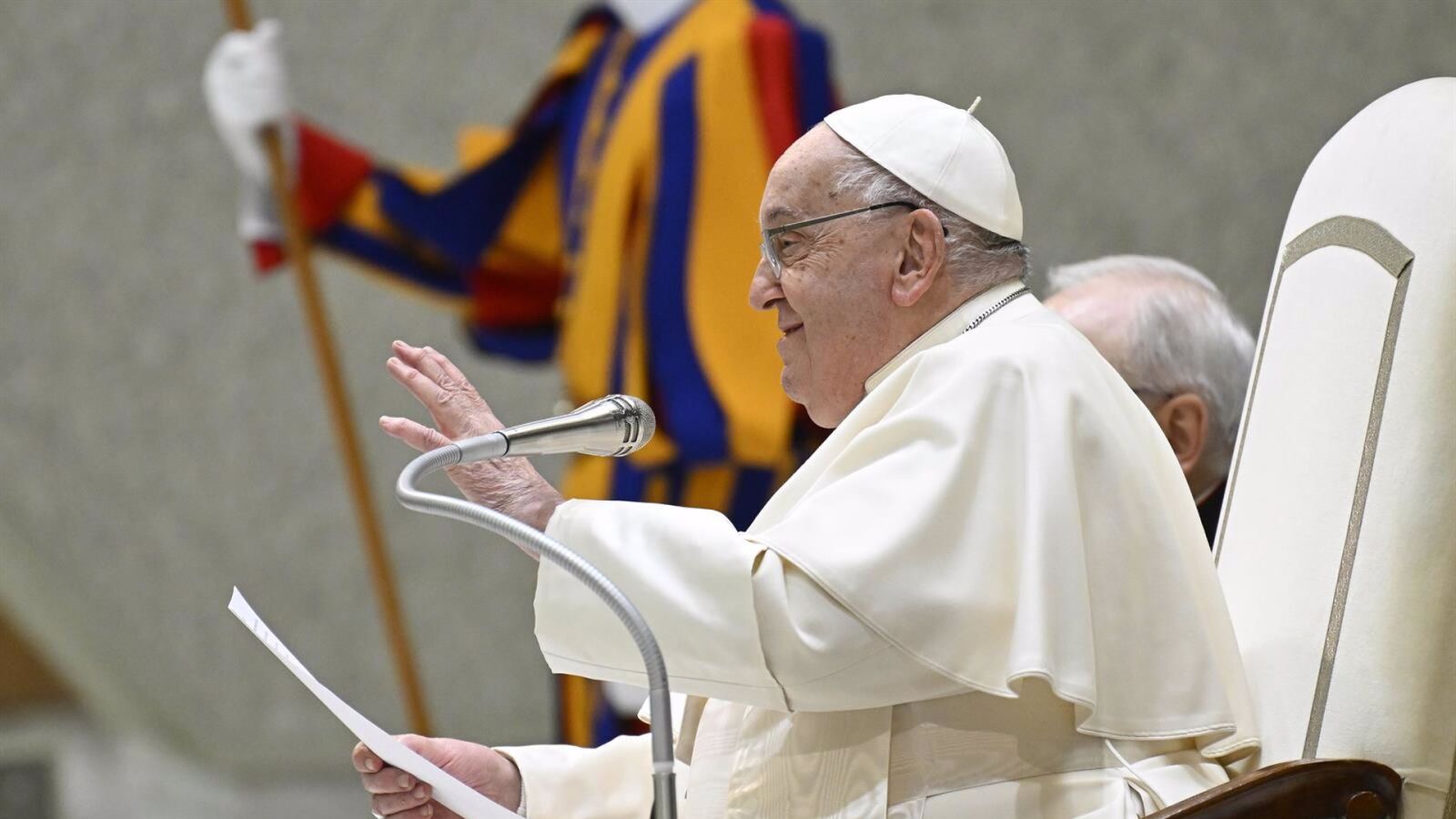 Última hora sobre el estado de salud del papa Francisco: no está fuera de peligro