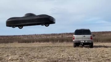 El coche volador de AlefAeronautics realiza suy primera demostración en condiciones reales