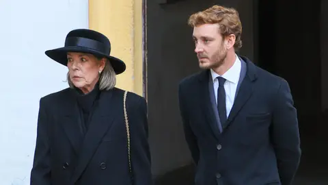 Carolina de Mónaco y Pierre Casiraghi Carolina de Mónaco y Pierre Casiraghi