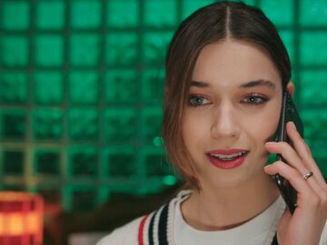 Seyran toma la iniciativa y sorprende a Ferit: "Estoy lista para entregarme a ti"