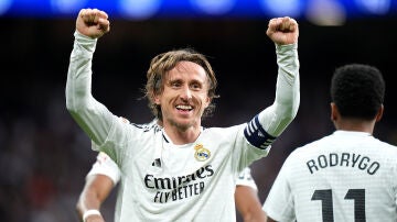 Luka Modric celebra su gol ante el Girona