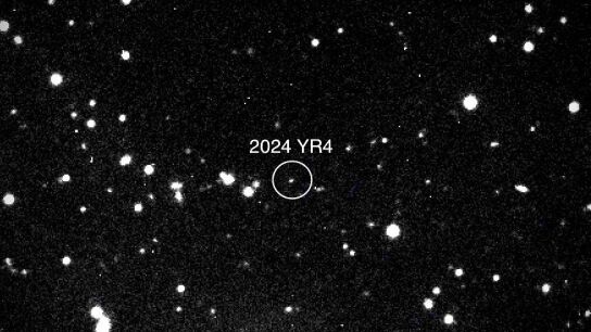 Asteroide YR4