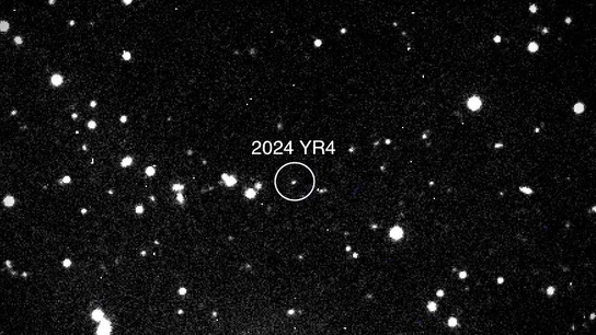 Asteroide YR4 Asteroide YR4