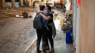 Dos mujeres afectadas por la DANA