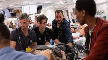 Escena de The Pitt Escena de The Pitt
